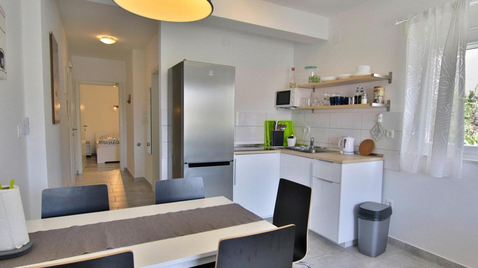 Apartments Luna Novalja Ngoại thất bức ảnh