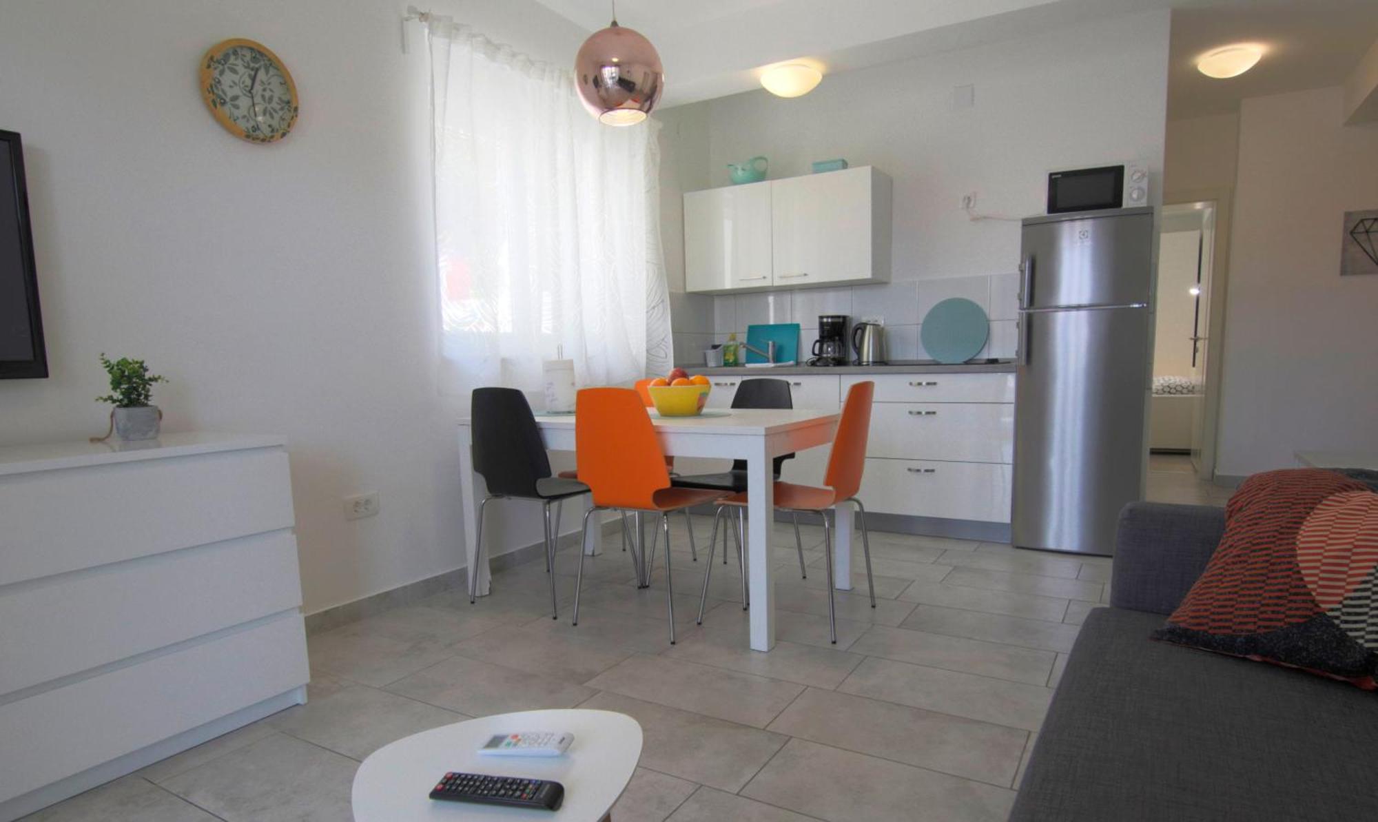 Apartments Luna Novalja Ngoại thất bức ảnh